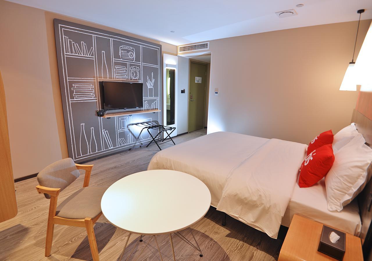 Ibis Nanjing Tianyin Avenue Hotel Buitenkant foto